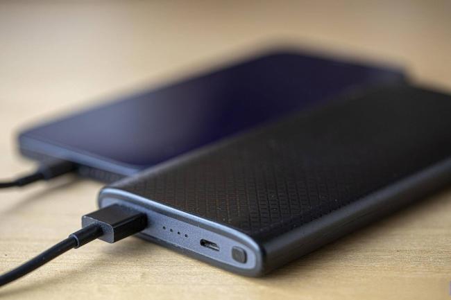 以色列掐断中东电网后,意外带火中国神器 以色列掐断中东电网后,意外带火中国神器