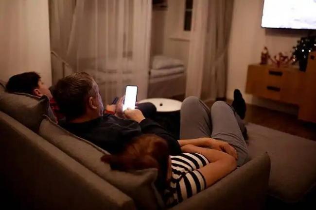 以色列掐断中东电网后,意外带火中国神器 以色列掐断中东电网后,意外带火中国神器