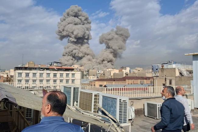 美军鱼雷袭来之前,伊朗船员最后的宁静时光 美军鱼雷袭来之前,伊朗船员最后的宁静时光