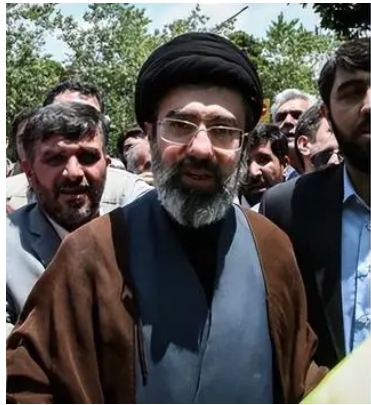 伊朗新领袖穆杰塔巴,又给新华社扯后腿 伊朗新领袖穆杰塔巴,又给新华社扯后腿