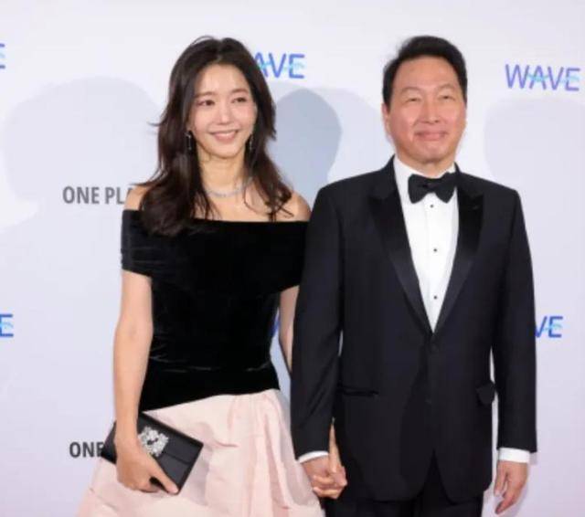 地表最强小三百亿老头却说:我对钱根本没兴趣 地表最强小三百亿老头却说:我对钱根本没兴趣