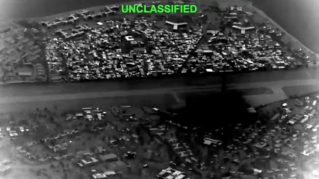 连轰15次!川普公开“炸哈尔克岛”画面 连轰15次!川普公开“炸哈尔克岛”画面