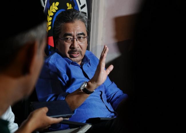 刚对美国开了第一枪,今天他就收回了 刚对美国开了第一枪,今天他就收回了