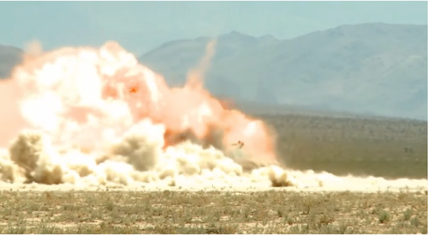 美F-35战机疑遭伊朗火力击中 紧急迫降... 美F-35战机疑遭伊朗火力击中 紧急迫降...