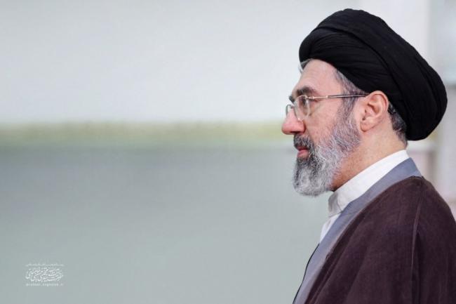 伊朗官媒发布4张最高领袖照片 伊朗官媒发布4张最高领袖照片