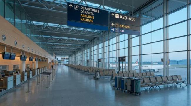 飞机票价飙涨124% 全球航空业恐遭重创 飞机票价飙涨124% 全球航空业恐遭重创