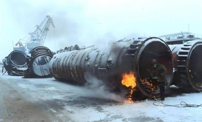 中国想要,但他拆毁76台发动机 放火烧图纸 中国想要,但他拆毁76台发动机 放火烧图纸