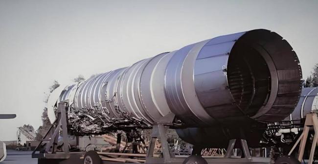 中国想要,但他拆毁76台发动机 放火烧图纸 中国想要,但他拆毁76台发动机 放火烧图纸