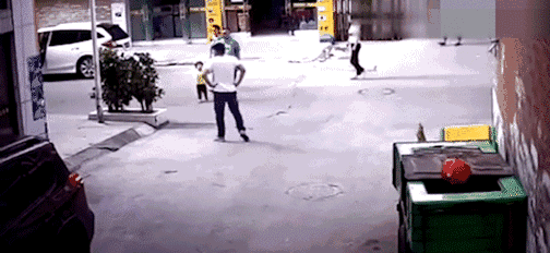 人贩子“梅姨”细节披露越多 越觉得可怕 人贩子“梅姨”细节披露越多 越觉得可怕