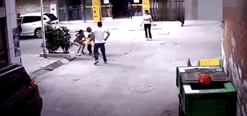 人贩子“梅姨”细节披露越多 越觉得可怕 人贩子“梅姨”细节披露越多 越觉得可怕