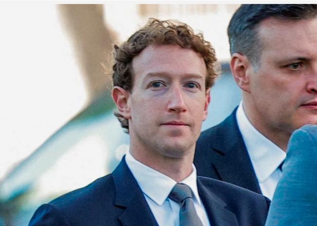 川普任命扎克伯格、黄仁勋等科技巨头高管任顾问 川普任命扎克伯格、黄仁勋等科技巨头高管任顾问