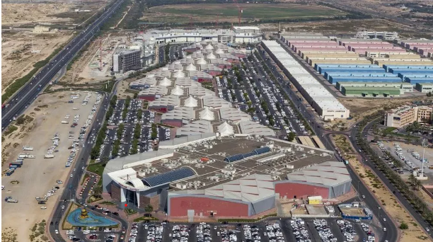 华人大逃亡,中介在硬挺:迪拜悄悄崩塌 华人大逃亡,中介在硬挺:迪拜悄悄崩塌