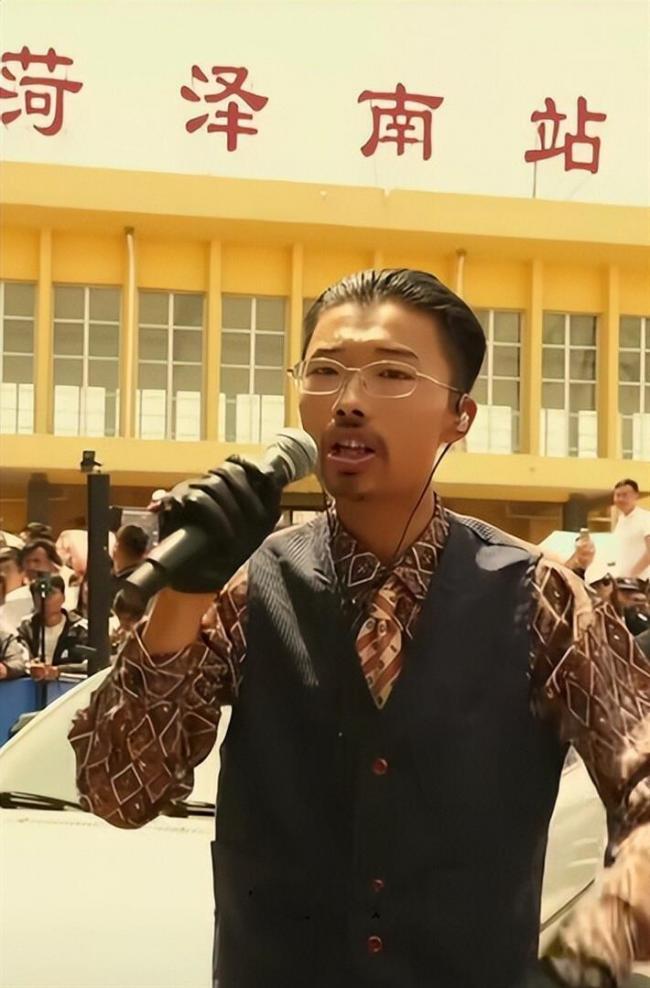 曾日涨百万,一夜爆红的郭有才,如今怎样了 曾日涨百万,一夜爆红的郭有才,如今怎样了