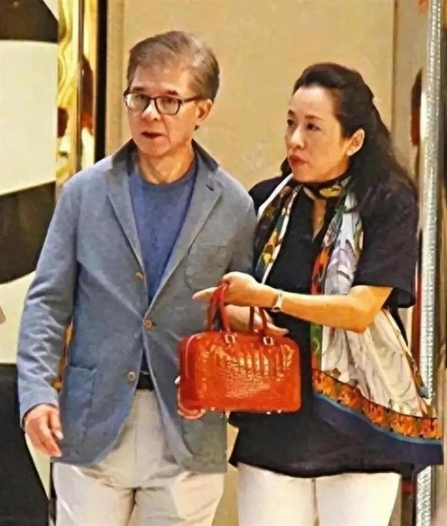 他俩才是最牛岳父母,3个女儿全嫁百亿富豪 他俩才是最牛岳父母,3个女儿全嫁百亿富豪