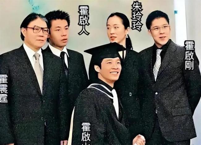 他俩才是最牛岳父母,3个女儿全嫁百亿富豪 他俩才是最牛岳父母,3个女儿全嫁百亿富豪