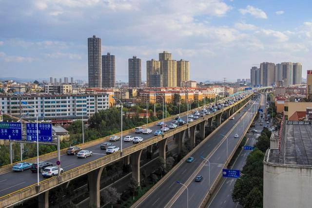 西南地区“第三大城”,现在已是新一线 西南地区“第三大城”,现在已是新一线