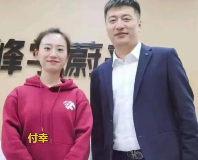 十里长街送雪峰!张雪峰追悼会现场令人震惊 十里长街送雪峰!张雪峰追悼会现场令人震惊