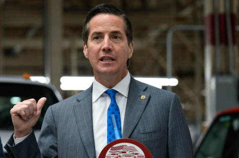 “中国车是癌症” 美议员拟推全面封杀令 “中国车是癌症” 美议员拟推全面封杀令