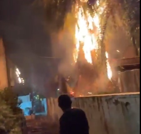 快讯 伊朗集束炸弹袭以色列特拉维夫 快讯 伊朗集束炸弹袭以色列特拉维夫