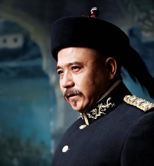 袁世凯后人在美国的合照,个个生活都不错 袁世凯后人在美国的合照,个个生活都不错