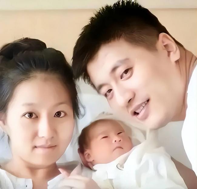 张雪峰前妻终于发声,首度回应女儿状态 张雪峰前妻终于发声,首度回应女儿状态