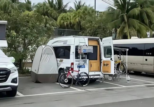 开年就封杀!房车为啥成了城市“公敌” 开年就封杀!房车为啥成了城市“公敌”