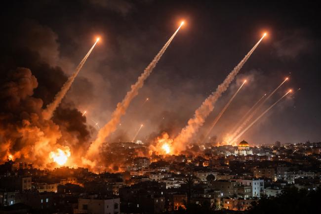 导弹继续升空 全世界又被伊朗骗了? 导弹继续升空 全世界又被伊朗骗了?