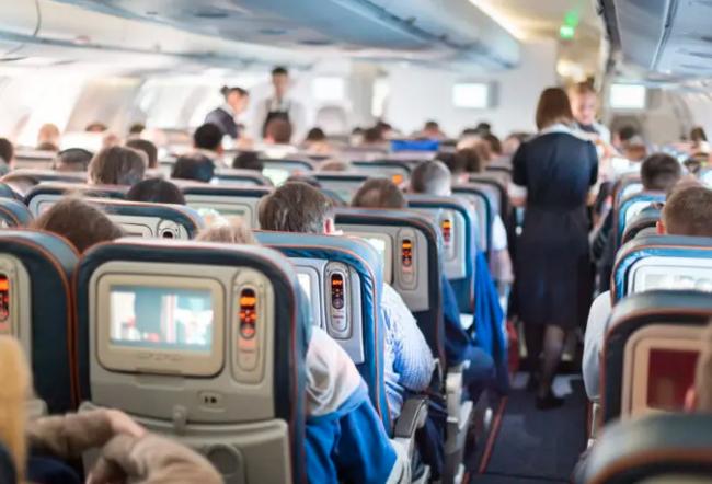 不可思议!空服员曝飞机上最常被偷的20样东西 不可思议!空服员曝飞机上最常被偷的20样东西