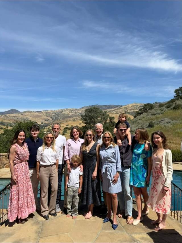 拜登儿子深陷巨额债务,向川普儿子发起格斗挑战 拜登儿子深陷巨额债务,向川普儿子发起格斗挑战