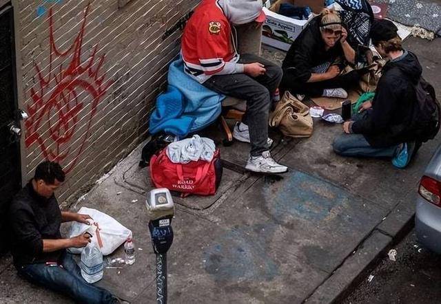 比芬太尼强效10倍!新毒品横扫全美 比芬太尼强效10倍!新毒品横扫全美