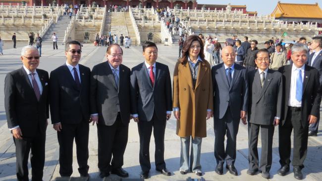 “皇帝在哪下罪己诏?”郑丽文提问犀利 “皇帝在哪下罪己诏?”郑丽文提问犀利