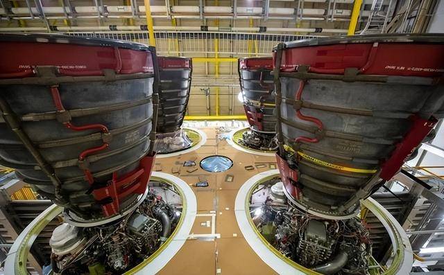 人类首次拍到月球东方海!隐藏38亿年 人类首次拍到月球东方海!隐藏38亿年