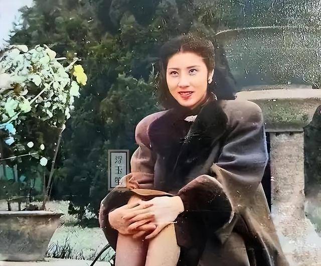 张灵甫遗孀王玉龄 堪称绝代佳人 张灵甫遗孀王玉龄 堪称绝代佳人