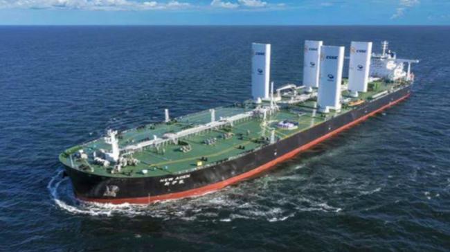 中国2艘超大型油轮11日傍晚成功穿越霍尔木兹 中国2艘超大型油轮11日傍晚成功穿越霍尔木兹