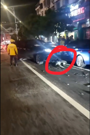 浙江街头越野车冲撞多车 多人倒地视频曝光 浙江街头越野车冲撞多车 多人倒地视频曝光