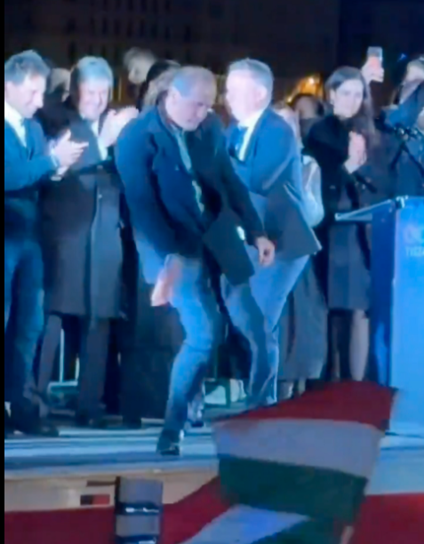 匈牙利变天 他忘形起舞视频疯传 网友:叹为观止 匈牙利变天 他忘形起舞视频疯传 网友:叹为观止