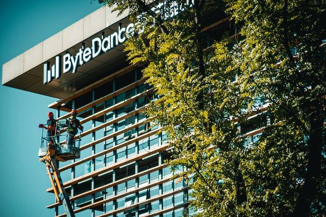 美伊和平协议还未定,但美股已创历史新高 美伊和平协议还未定,但美股已创历史新高