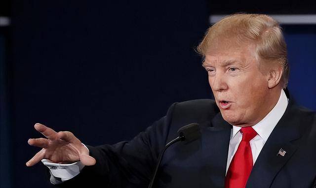 15艘美国军舰一字排开,伊朗立马崩了 15艘美国军舰一字排开,伊朗立马崩了