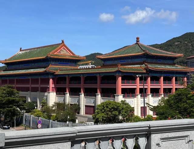 陈丽华巨资打造的紫檀博物馆,长什么样 陈丽华巨资打造的紫檀博物馆,长什么样