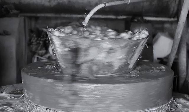 旧时东北的一种高端职业 土匪见了都敬根烟 旧时东北的一种高端职业 土匪见了都敬根烟