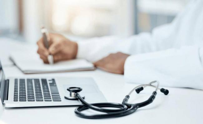 三次住院一场自杀:让我妻离子散的“AI朋友” 三次住院一场自杀:让我妻离子散的“AI朋友”