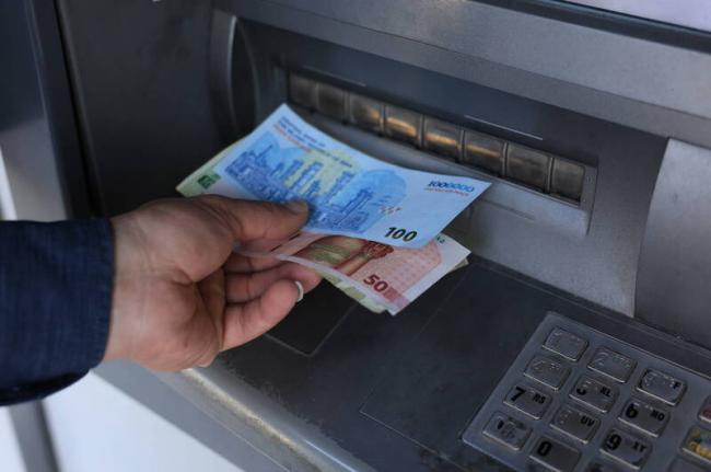 伊朗现金被冻结超过千亿美金 中国最多 伊朗现金被冻结超过千亿美金 中国最多