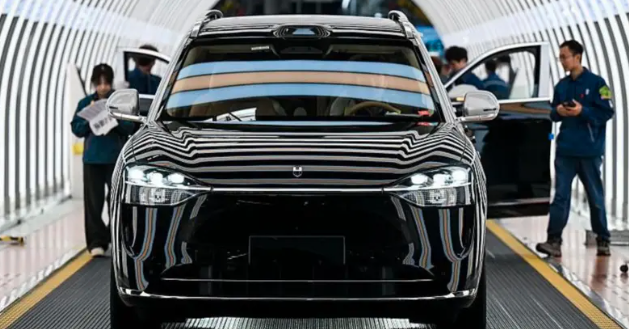 车内配备“厕所” 中国电动车卷上天了 车内配备“厕所” 中国电动车卷上天了