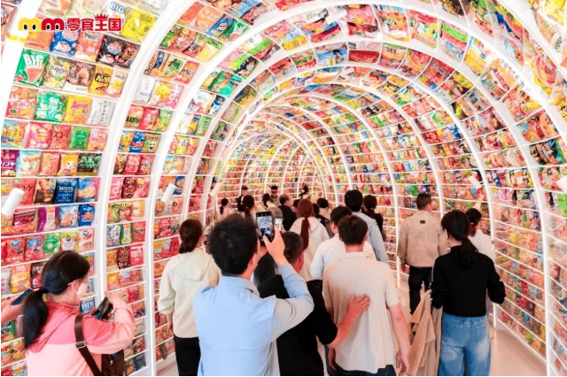 全球最大零食店开业3天就被挤停售 全球最大零食店开业3天就被挤停售