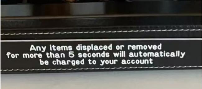 中国旅客来美住酒店 对房间内科技直呼太离谱 中国旅客来美住酒店 对房间内科技直呼太离谱