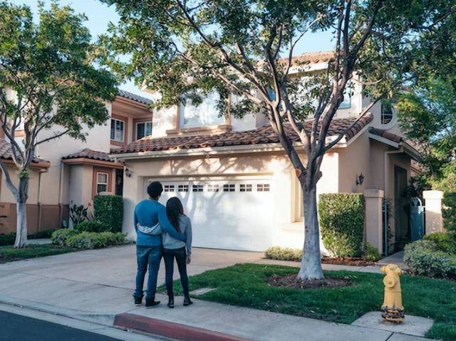 2026年一个怪现象:养儿家庭,开始躺平了 2026年一个怪现象:养儿家庭,开始躺平了