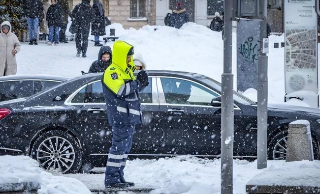 不是俄乌战!普京最头疼的吞金兽,在这里 不是俄乌战!普京最头疼的吞金兽,在这里