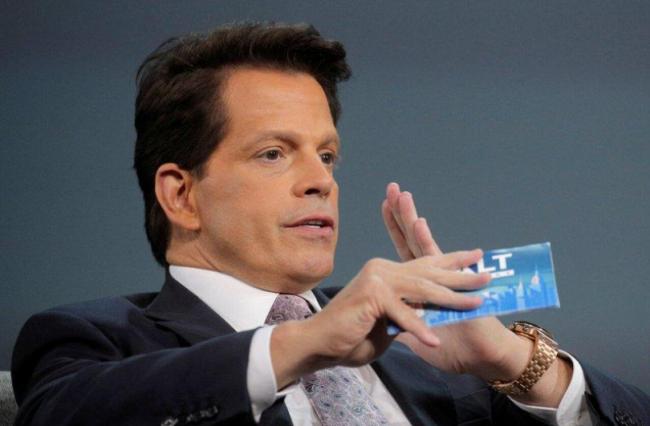 他曝,川普干这事儿是想断绝万斯争大位 他曝,川普干这事儿是想断绝万斯争大位