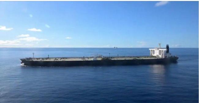 运载伊朗石油,再有油轮遭美军空降拦截 运载伊朗石油,再有油轮遭美军空降拦截