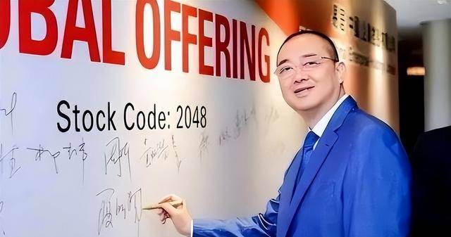 许家印认罪后,恒大前美女高管曝惊人内幕 许家印认罪后,恒大前美女高管曝惊人内幕